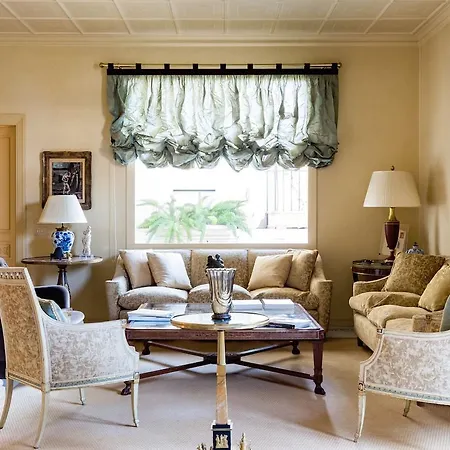 Penthouse Luxury Barberini דירה *