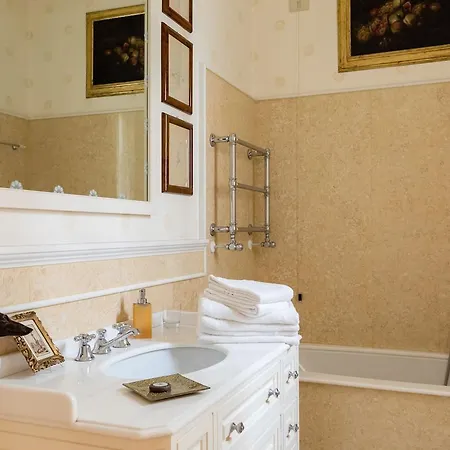 Penthouse Luxury Barberini דירה